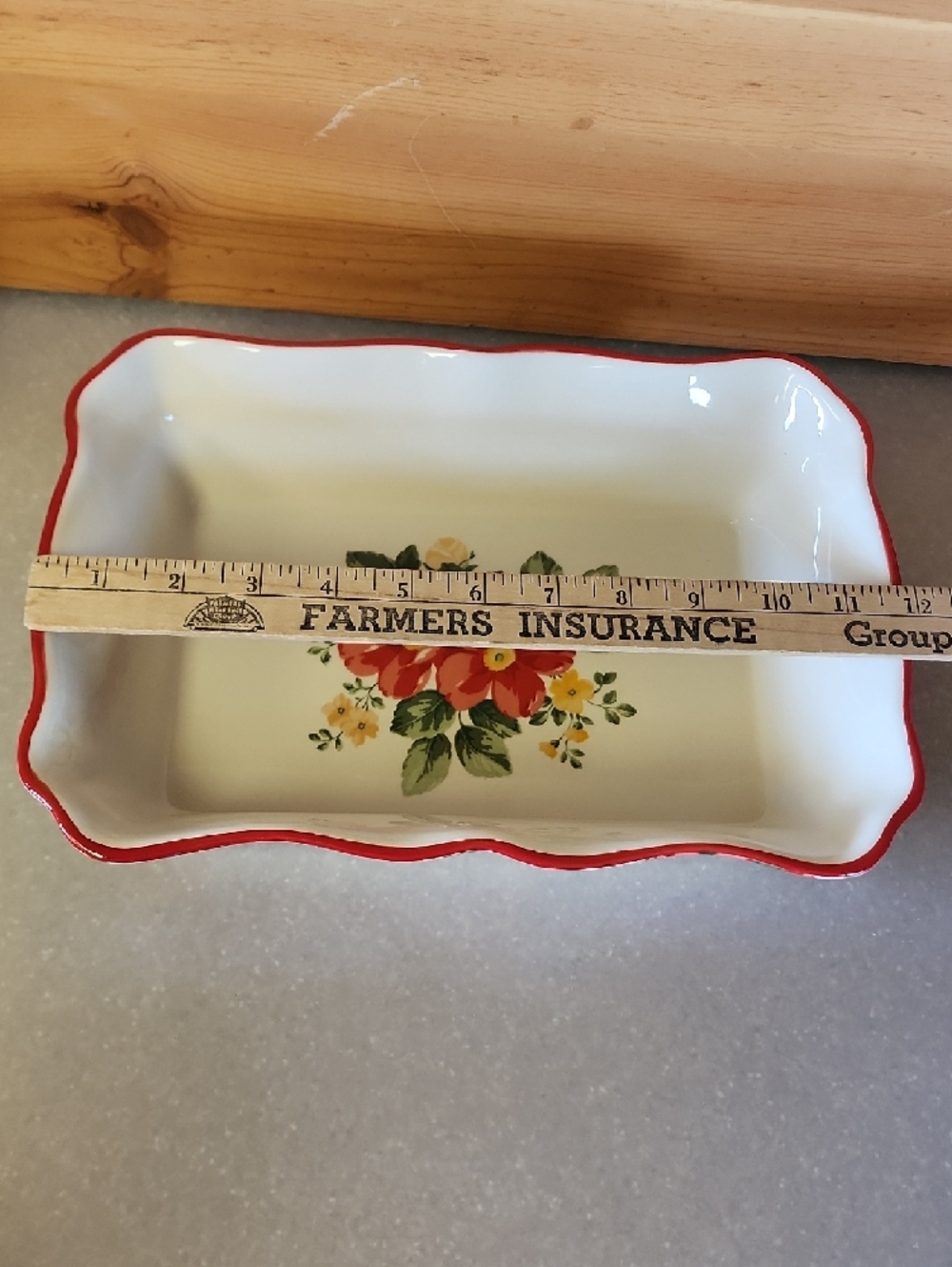 The Pioneer Woman Floral Ceramic Baking Dish with Red Trim. - Picture 9 of 12